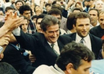 Zbulohen urdhrat e Berishës për pushtimin e Jugut me militantë të PD dhe SHIK-un, vëllai i Izet Haxhisë me 9 tanke