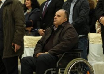 “Jam pozitiv me COVID”, deputeti shqiptar: Me ndihmën e zotit dhe mjekëve do ta kaloj edhe këtë sfidë