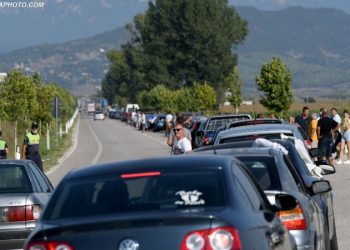 Kryebashkiaku i Finiqit apel Greqisë: Situata në Kakavijë është tragjike, insistojmë të hapni Qafë Botën