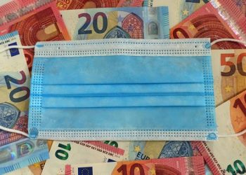 Mbi 80 milionerë në të gjithë botën kërkojnë taksa më të larta për të ndihmuar në rimëkëmbjen ekonomike nga COVID
