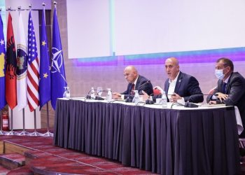 Ramush Haradinaj do të kandidojë për President i Kosovës, ish-kryeministri: E konsideroj përgjegjësi të lartë