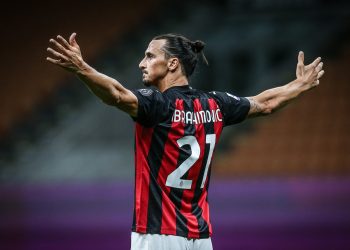 “Është e padobishme t’i mashtrosh tifozët”/ Milani në unison, rinovimi me Ibrahimovic vetëm një hap larg