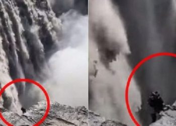 VIDEO/ Krijesa misterioze që ka “çuditur” botën, çfarë filmoi turistja në ujëvarën e Islandës