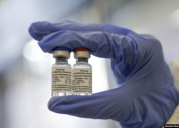 Ekspertët dyshojnë për vaksinën e Rusisë: Duhet të zhvillojë testime në masë!