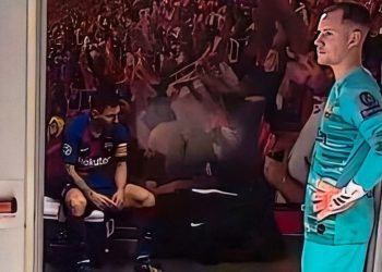 I shkatërruar plotësisht pas humbjes me Bayern: Fotoja e Lionel Messit bën xhiron e botës