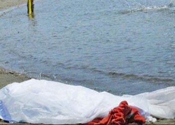 Pushimet kthehen në tragjedi, gjendet e mbytur një vajzë rreth 18-vjeç në plazhin e Velipojës