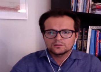 E zbulon mjeku shqiptar në Itali: Më 24 gusht do provohet për herë të parë vaksina anti- COVID te 3 pacientë