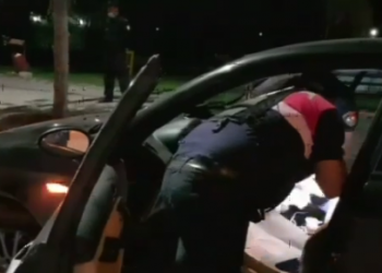 Kontrolle në Pogradec e Korçë, Policia Rrugore gjoba maksimale 5 të huajve, pezullohen 9 patenta