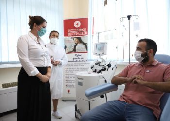 54 dhurues të plazmës për trajtimin e Covid / Manastirliu, thirrje për dhurimin vullnetar të gjakut