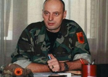 Haga “nuk i ndahet” Kosovës, ish-kryeministri Agim Çeku kërkohet si i dyshuar