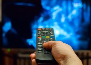 AMA mbyll transmetimet analoge për 4 qarqe