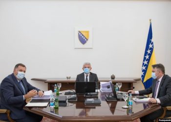 Vota e Dodikut pamundëson njohjen e Kosovës nga Bosnje dhe Hercegovina