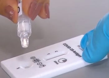 Video/ Testi që jep rezultatet për 10 minuta, nisin provat
