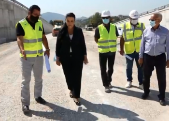 Video/ Balluku inspekton “Unazën e Madhe” në Tiranë: Investim në shërbim të banorëve të zonës, 60 ndërtesa do të shpronësohen