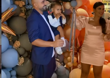 Elita dhe Gjiko prindër për herë të dytë, ceremonia e veçantë për zbulimin e gjinisë së fëmijës