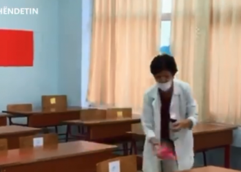 “Pastrim, dezinfektim e ajrosje”/ Shahini publikon videon: Të angazhuar për kthimin e sigurt të nxënësve