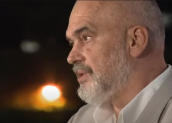 “Shqipëria rrezikonte të vishej me të zeza”, Rama: SHBA detyroi Italinë të çlirojë Vlorën
