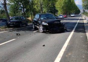 VIDEO / Aksident në rrugën e re Pogradec-Tushemisht, përplasen dy automjete