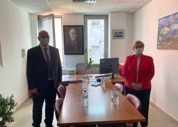 Ambasadori i Britanisë takon Aida Hajnaj: Ngritja e BKH lajm i keq për këdo që nuk respekton ligjin