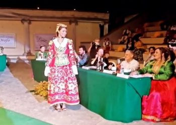 Kjo është bukuroshja shqiptare që fitoi kurorën “Miss Arbëresha” (FOTO)