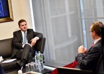 Cakaj takon kryekomisionerin e Bundestagut: Folëm mbi përparimin e Shqipërisë për detyrimet para Konferencës së Parë Ndërqeveritare