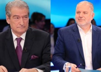 “Është njeri i fëlliqur dhe i pamëshirshëm”, Baton Haxhiu “shpërthen” ndaj Berishës: Ja si nisi përplasja me të
