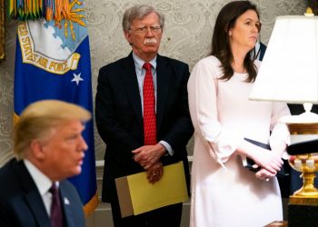 A do ketë hetim penal për librin e ish-këshilltarit e Trump, John Bolton?!