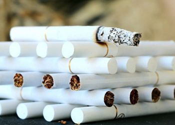Importi i cigareve bie në nivelin më të ulët në pesë vjet