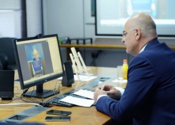 “Greqia mbështet Kosovën për liberalizimin e vizave me BE”, ministri i Jashtëm grek video konferencë me homologen Haradinaj
