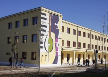 Disa nxënës rezultojnë me COVID në 4 shkolla në Fier, ja ku dyshohen të jenë infektuar