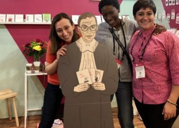 Ja si e kujtojnë kartolinat e shqiptaro-amerikanes që urdhëronte RBG