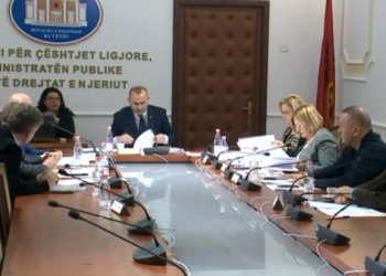 Komisioni i Ligjeve nis shqyrtimin e ndryshimeve në Kodin Zgjedhor, të hënën vendoset për propozimet e opozitës së re
