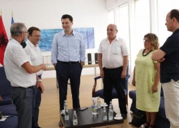 Tjetër “fshesë” e fshehur pas komisionit në PD: Kandidatët do verifikohen bazuar në spiunime, komente dhe sondazhe