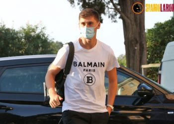 Djali i një muratori shqiptar…/ Mediat italiane lartësojnë karrierën e Marash Kumbullës pas kalimit tek Roma