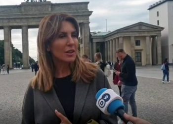 Ftesë nga PD? Rrëfimi i Majlinda Bregu: Nuk pres të më ftojë njeri në familjen time, uroj që…