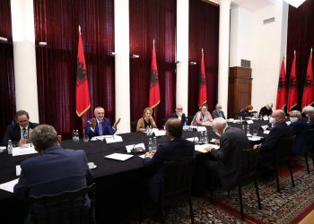 Takimi me ambasadorët e BE, Meta: Garantimi i zgjedhjeve të lira, kyç për të ardhmen europiane të Shqipërisë