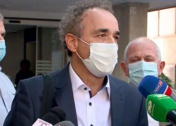 “Kemi kosto të lartë jetese”/ Përfundon takimi i mjekëve me Manastirliun: Kemi pagat më të ulëta në rajon