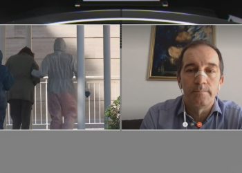 ‘Vala e dytë shpërthen kur ulet vigjilenca dhe nuk zbatohen masat’/ Mjeku shqiptar në Itali: Ne e këshillojmë shumë vaksinimin nga gripi