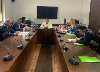Emrat/ Përzgjedhja e anëtarëve të KQZ-së së re, Komisioni i Posaçëm s’kualifikon 17 kandidatë, në garë mbeten 53