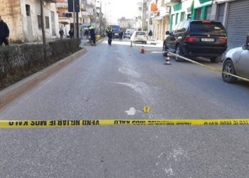 E rëndë në Vlorë/ Një grua hidhet nga kati i pestë i pallatit dhe vdes në vend