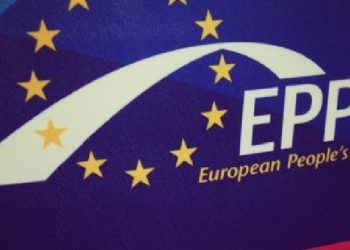 “Zgjedhjet e lira parakusht për integrimin në BE”, PPE: Ndryshimet e njëanshme të “5 qershorit” rrezikojnë hapjen e negociatave