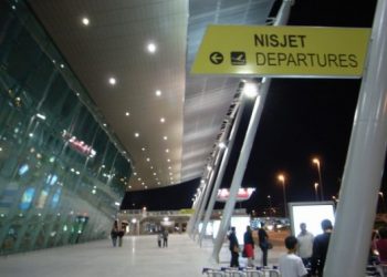 “Nuk lejohen të udhëtojnë të gjithë”, aeroporti i Rinasit zbulon listën e fluturimeve për ditën e nesërme