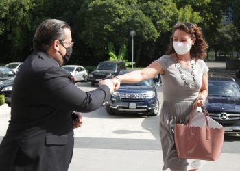 Reforma Zgjedhore/ Përfundon pas një ore takimi i ambasadorëve me Bashën në selinë e PD