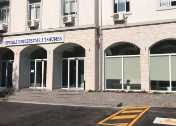 Spitali i Traumës reagon pas akuzave të PD: Nga marsi janë paraqitur 29,100 pacientë dhe janë operuar 3,498