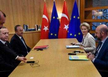 “Dialogu e vetmja zgjidhje”, Von der Leyen mesazh Erdoganit: Jo veprime të njëanshme, do mbajmë anën e Greqisë
