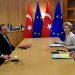 “Dialogu e vetmja zgjidhje”, Von der Leyen mesazh Erdoganit: Jo veprime të njëanshme, do mbajmë anën e Greqisë