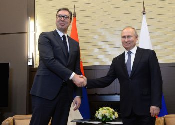 Rusia përdori për qëllime politike, pakënaqësitë e Serbisë më BE-në përballë COVID-19