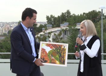 Edhe Monika Lubonja i bashkohet PS: I keni kthyer oksigjenin dhe ajrin fëmijëve