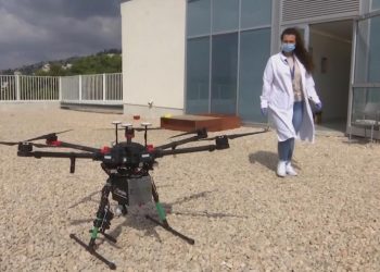 Izraeli përdor dronët për të dërguar ilaçet në spital