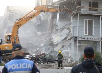 Projekti “Mbikalimi i Pallatit me Shigjeta-Rrethrotullimi Shqiponja”, IKMT: Nesër do të prishen 10 objekte